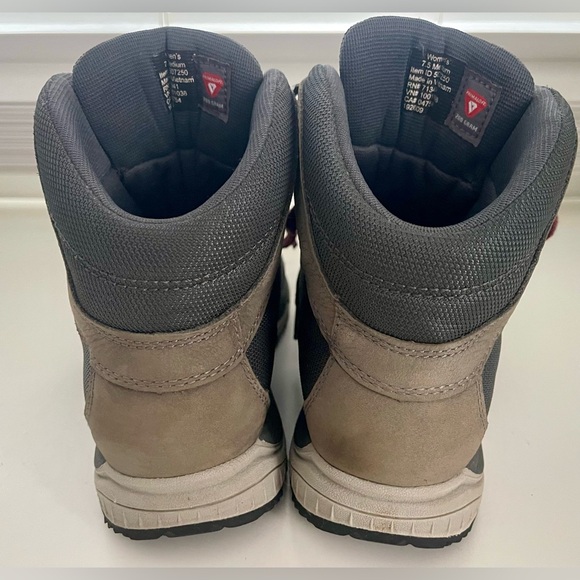 LL Bean Women’s Alpine Hiking Boots Model 507250 Grey Size 7.5 - Picture 6 of 11